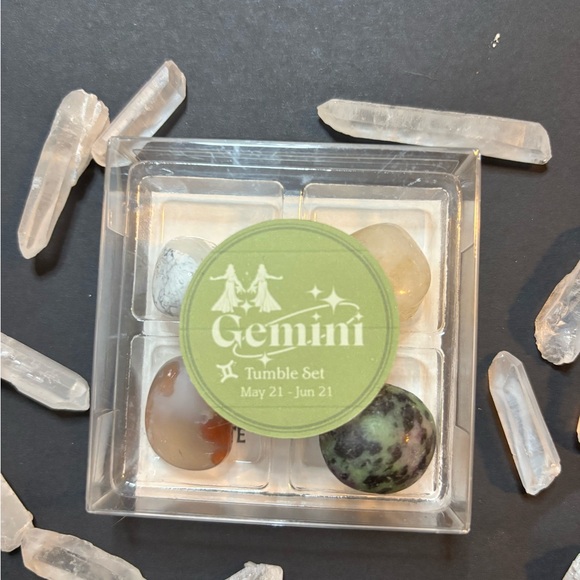Gemini Tumble Stone Set - Picture 1 of 2